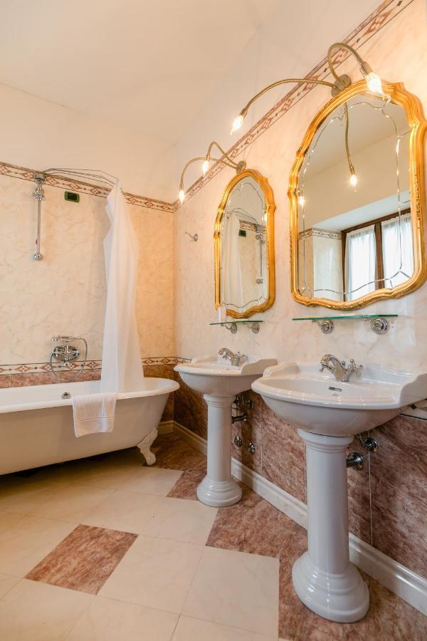 Hotel Pace Sirmione Esterno foto
